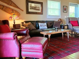 Stunning Foilage Views From The Fire Tower Cabin - 1