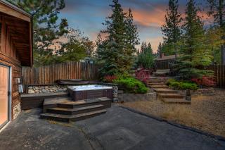 Village Hideaway walking to the village - 0