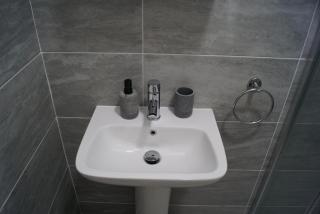 Luxury 1-Bedroom Apartment - Central Dundee - 4