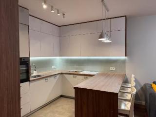 Before making request, read my profile host at the bottom of page # Spacious 3-Room Flat in Quiet Area - 8