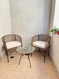 Excelente ubicación céntrica Dpto de categoría con cochera - 0