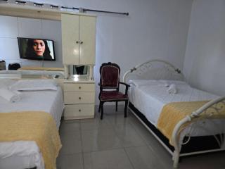 Shado's residence self catering cotages - 1