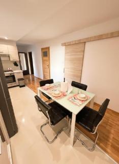 Kazimierz Heart 2BRPrivate GardenCentralQuiet - 8