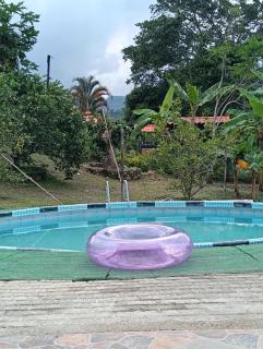 Encantador refugio con piscina a 20 minutos de Villeta - 4