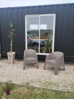 Sueño Dorado Container - 5