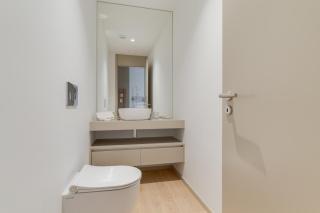 Sky-High Elegance Top-Floor Views of City, Ocean & Sunrise - 4