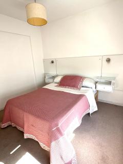 Dpto con asador excelente ubicación - 3