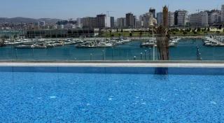 Luxury Marina Waterfront 1BR En-Suite Apartment with Pool Access - 7