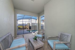 3151LS TOWNHOUSE 4 BEDROOMS & 3 BATHROOMS + POOL - 1