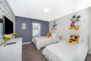 4964RS TOWNHOUSE 4 BEDROOMS & 3 BATHROOMS + POOL - 5