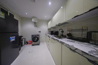 Luxury Family 3BR 75 QLED TV شقة عائلية - 2