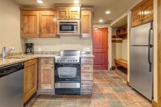 Copperbottom Inn 207 condo - 8