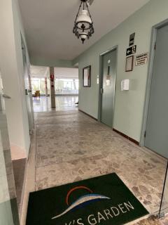 Apto Tombo Guarujá 2quartos pé na areia e vaga - 4