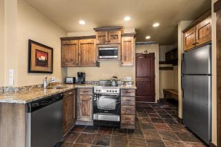 Copperbottom Inn 104 condo - 9