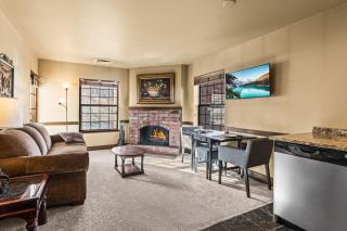 Copperbottom Inn 104 condo - 2