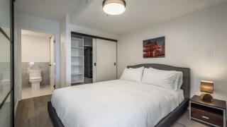 Luxe 1BR Apt with Pool GYM and On-Site Theater - 0