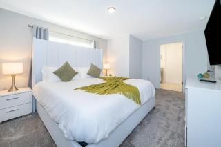 3005PB TOWNHOUSE 5 BEDROOMS & 4 BATHROOMS + POOL - 5