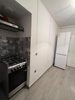 Manu's Apartment - 8