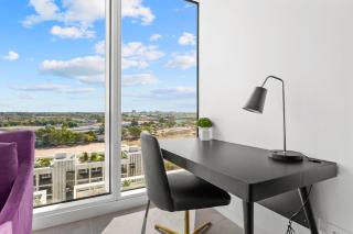 SOP06 Stylish and Cosy 2 Bedroom Apt - 9