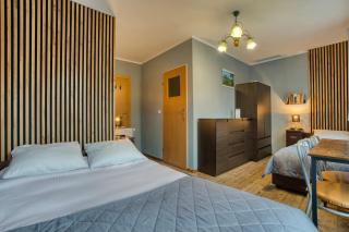 Zajazd Karłów Restauracja & Pokoje Gościnne - 5