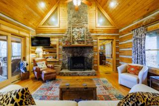 Scenic Getaway - Hot Tub & Mountain Views - 7