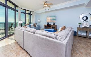 The Oasis 405 formerly Phoenix West II 405 - 4