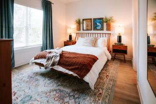 Mid-Term Discounts - Near Downtown, UGA, Hospital - 0