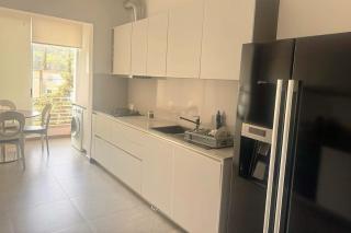 Three-Bedroom Apartment with Stunning Views - 5