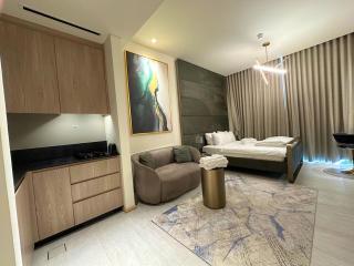 Luxury Studio with Balcony, Pool, Coworking in JVC - 9