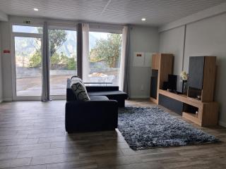 Northern Air House - 0