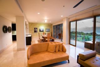 Luxury Apartment at AYANA Residences - 7