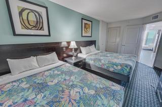 Modern Decor Stunning Ocean Front Views, Jet Tub! - 4