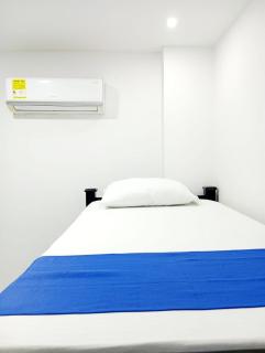 HOTEL SHALOM INN - 6