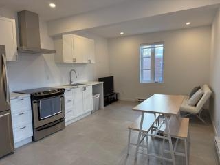 Séjour Coup de Cœur! Confort et emplacement idéal - 8