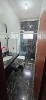 Casa em frente ao lago - 2 - 2