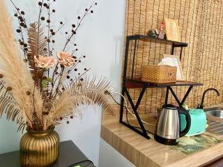 Beachfront Deluxe Apartment - 1