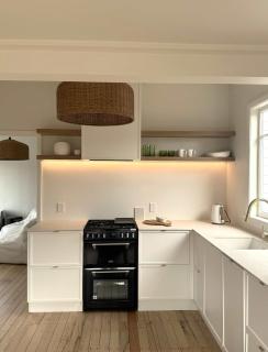 Elegant 1BR Retreat in the Heart of Cambridge - 6