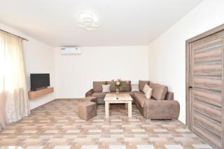 Transit HoteL - Geghanist - 4