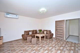 Transit HoteL - Geghanist - 1