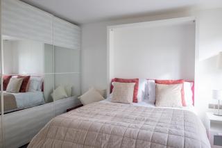 Central London stylish newly decorated studio flat - 6
