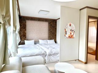 Morning in Seoul - 2