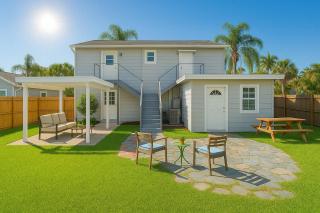 Golden Twilight 1 bed Pet-friendly, Large backyard - 8