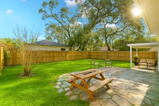 Golden Twilight 1 bed Pet-friendly, Large backyard - 6