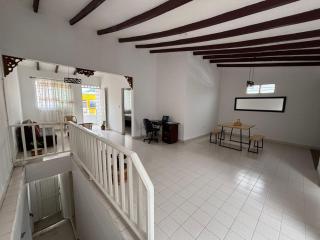 Casa grande en el centro de Roldanillo - 0