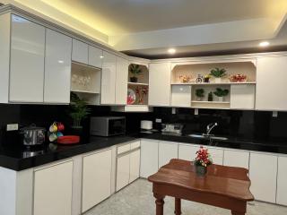 My Suite Heart of San Juan City with Roof Garden Near Ortigas - 8