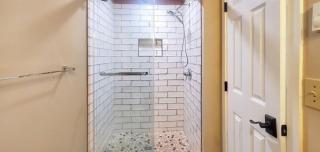 Great Escape Ski Lodge - 1