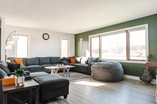 Hot Tub/Snowmobile Trails/The Hemlock - 7