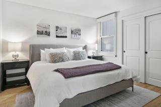 Three Kings 64 condo - 2