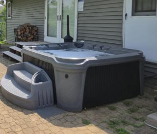 Hot Tub/Snowmobile Trails/The Hemlock - 6