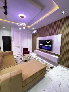 Luxurious 2bedroom Apartment PS5 - 0